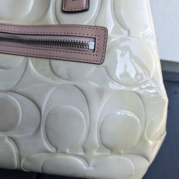 Coach Peyton Parent Embossed Purse - Picture 8 of 16